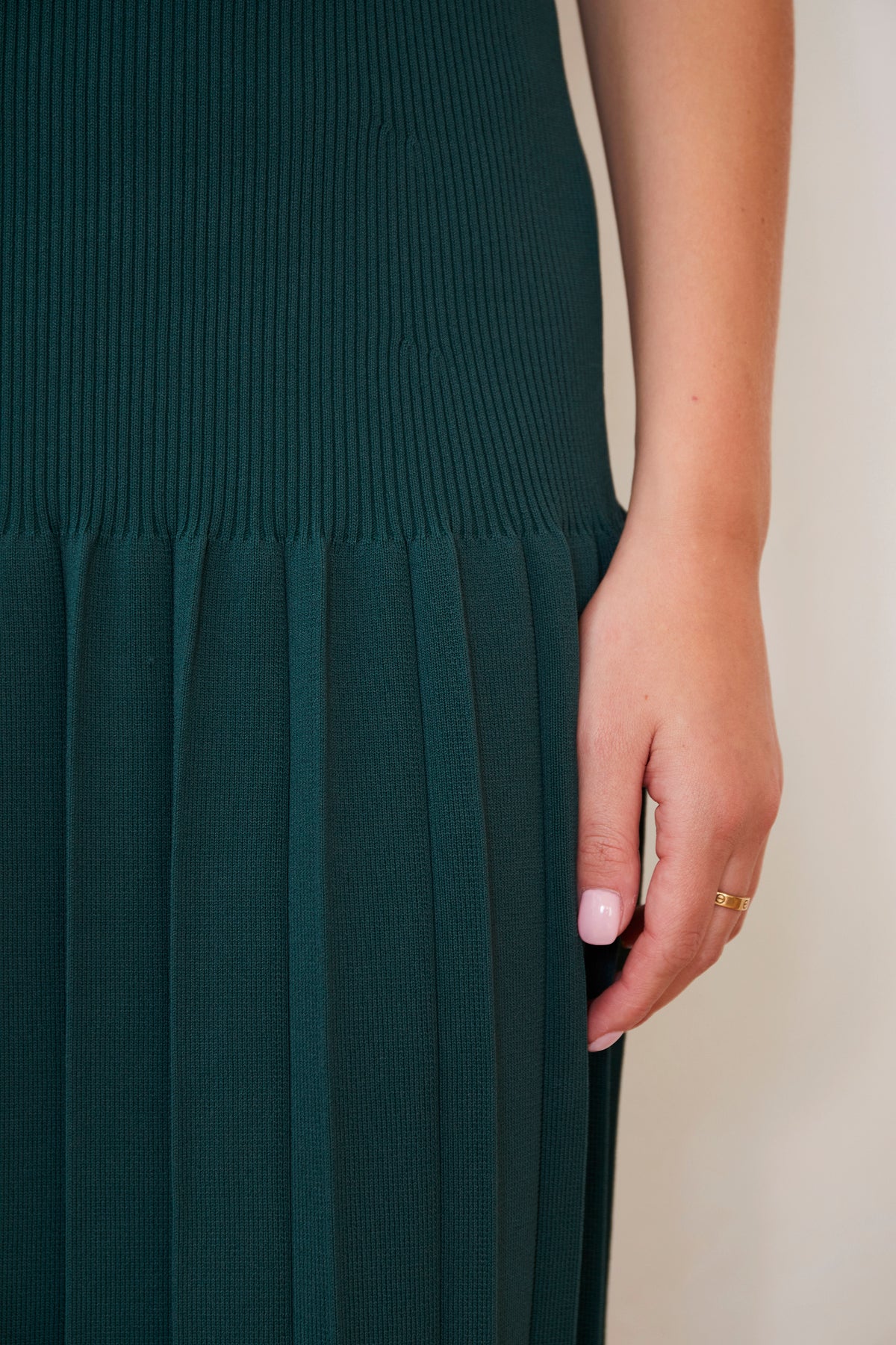 Emmy Pleat Hem Midi Knit Dress